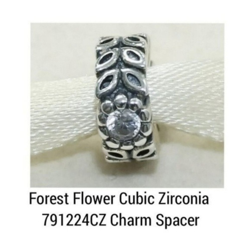 Pandora Forest Flower Cubic Zirconia Charm Bead 925 Sterling Silver 7919225CZ - Picture 1 of 9